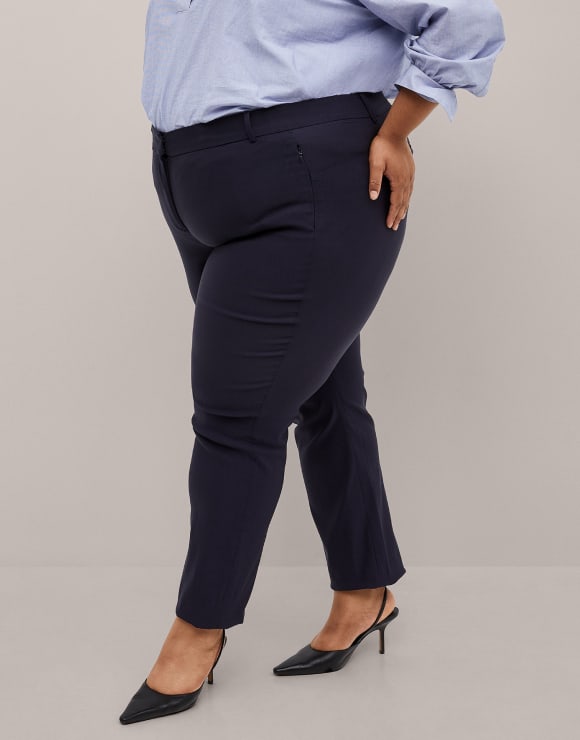 alternate Photo of model in Lane Bryant ankle pants