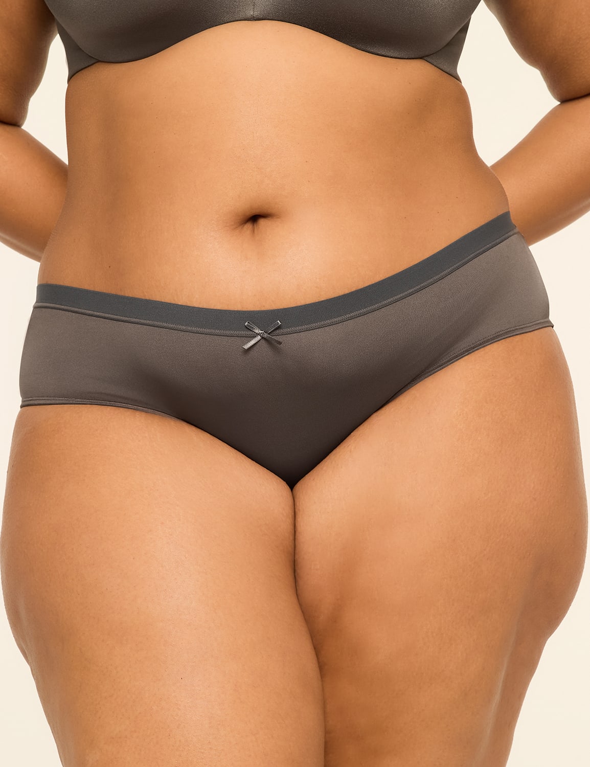 No-Show Lace-Back Hipster Panty