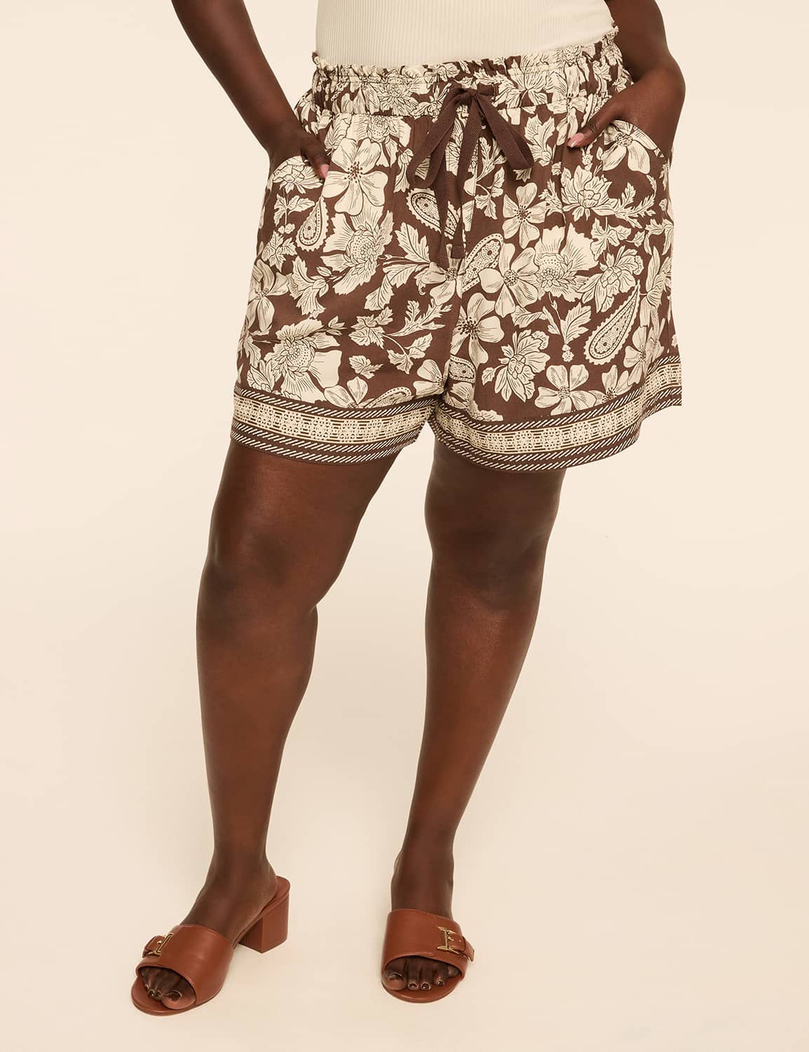 Printed Relaxed Pull-On 5.5" Short