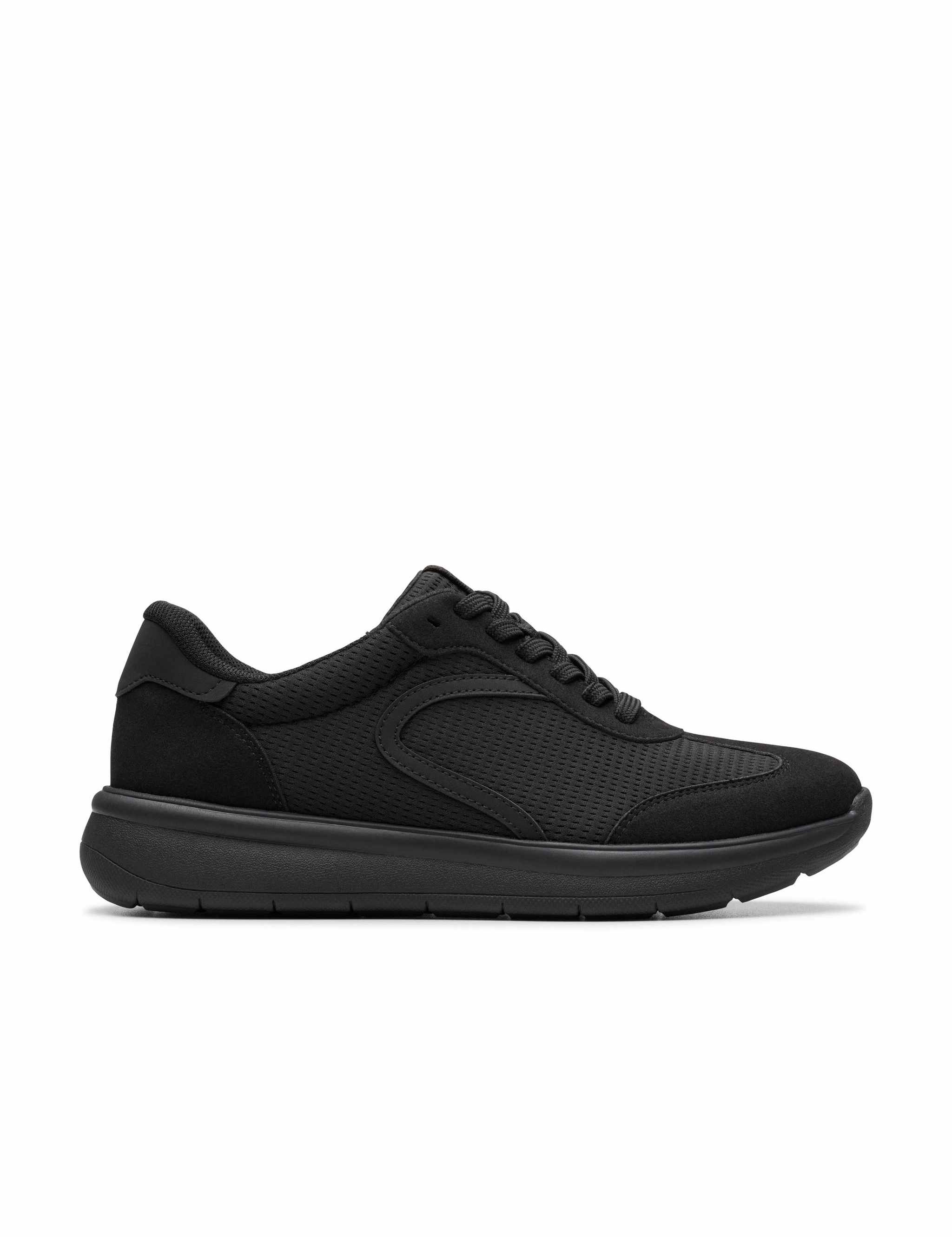 Clarks Ezrinn Lace