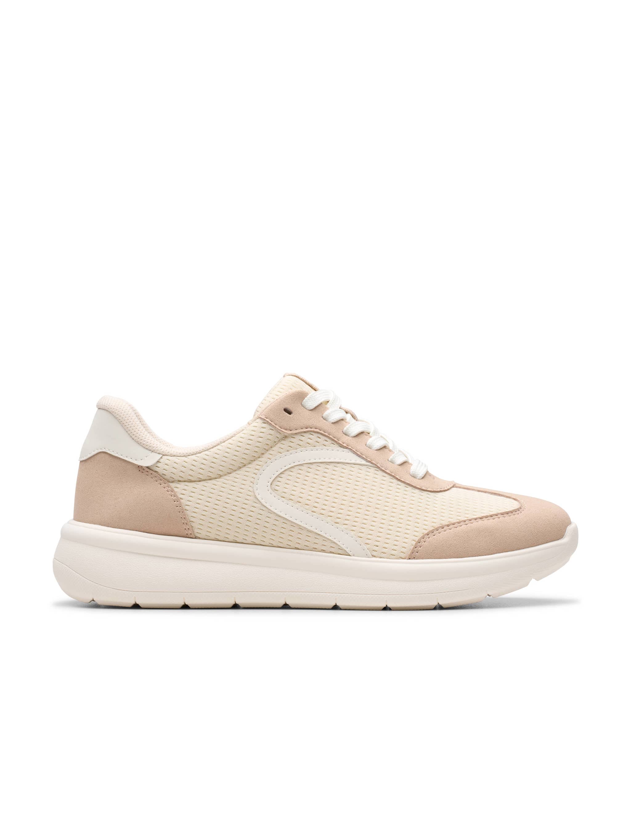 Clarks Ezrinn Lace