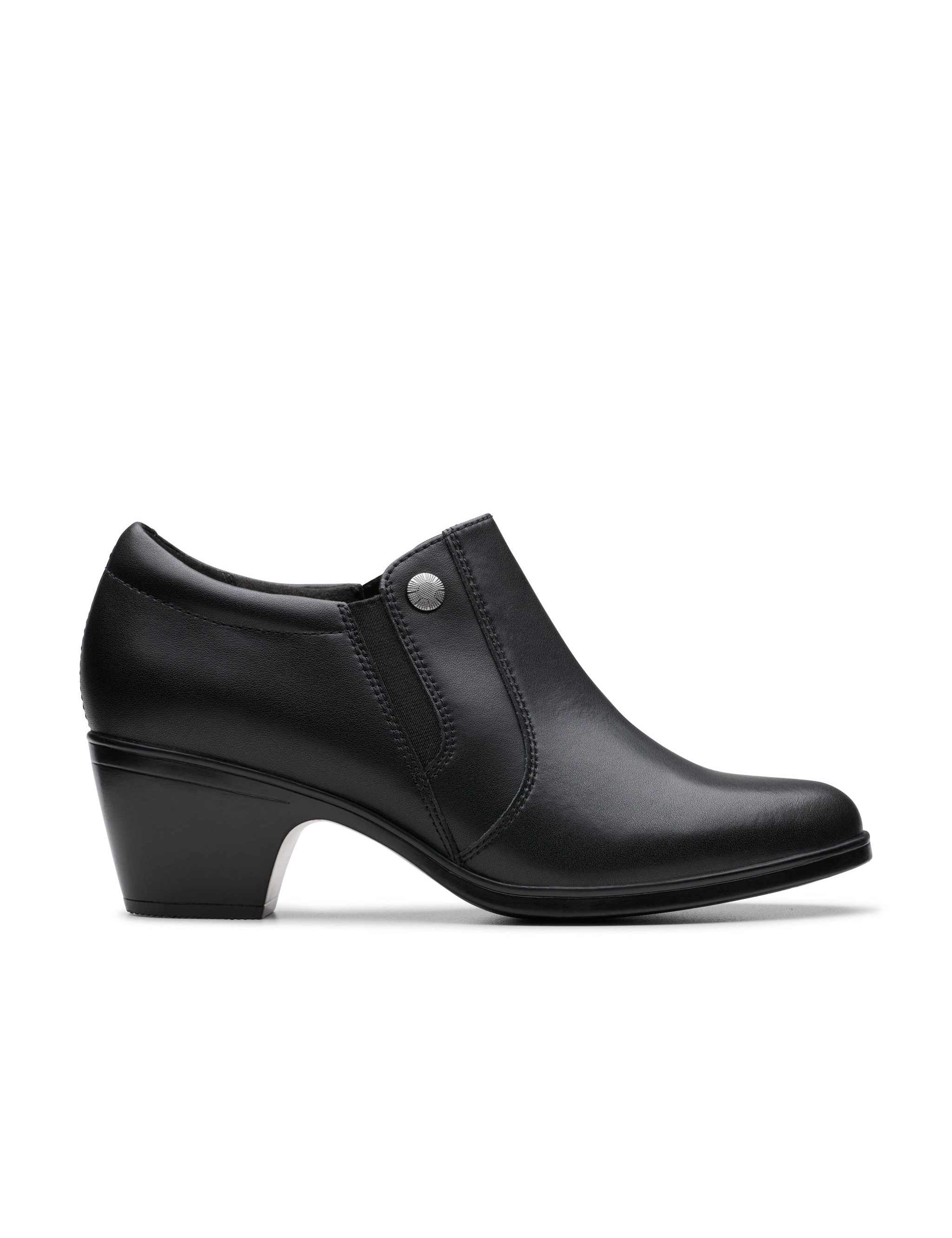 Clarks Emily 2 Reyna