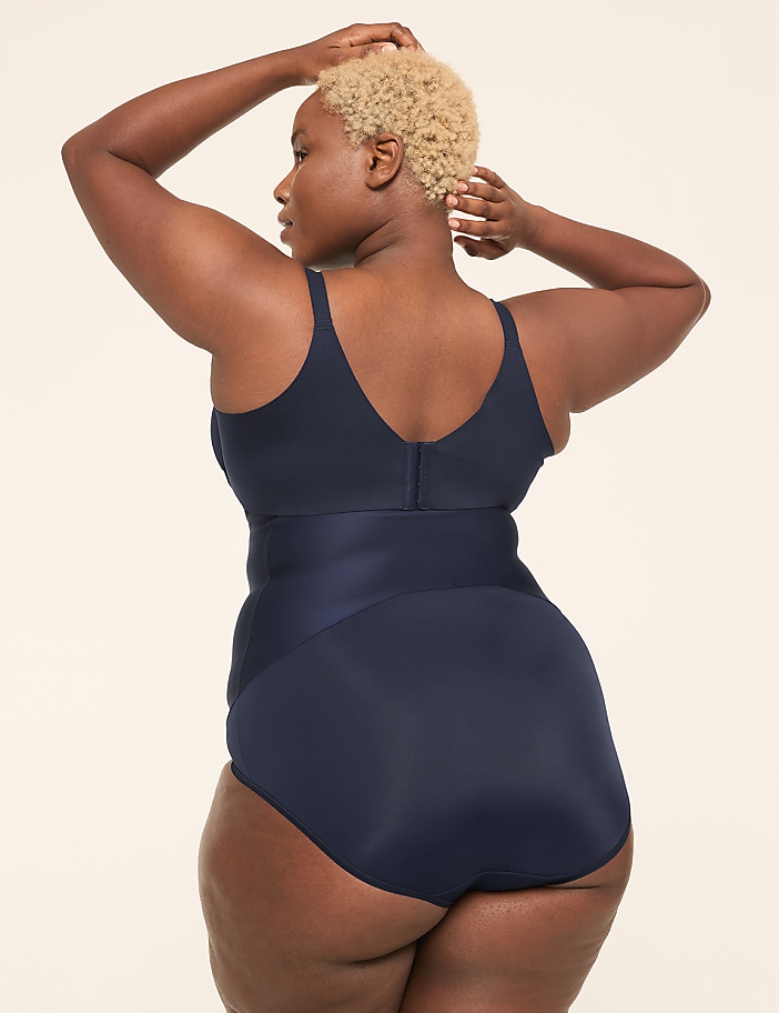 Medium Shaping Totally Smooth Ultra High-Waist Brief Panty