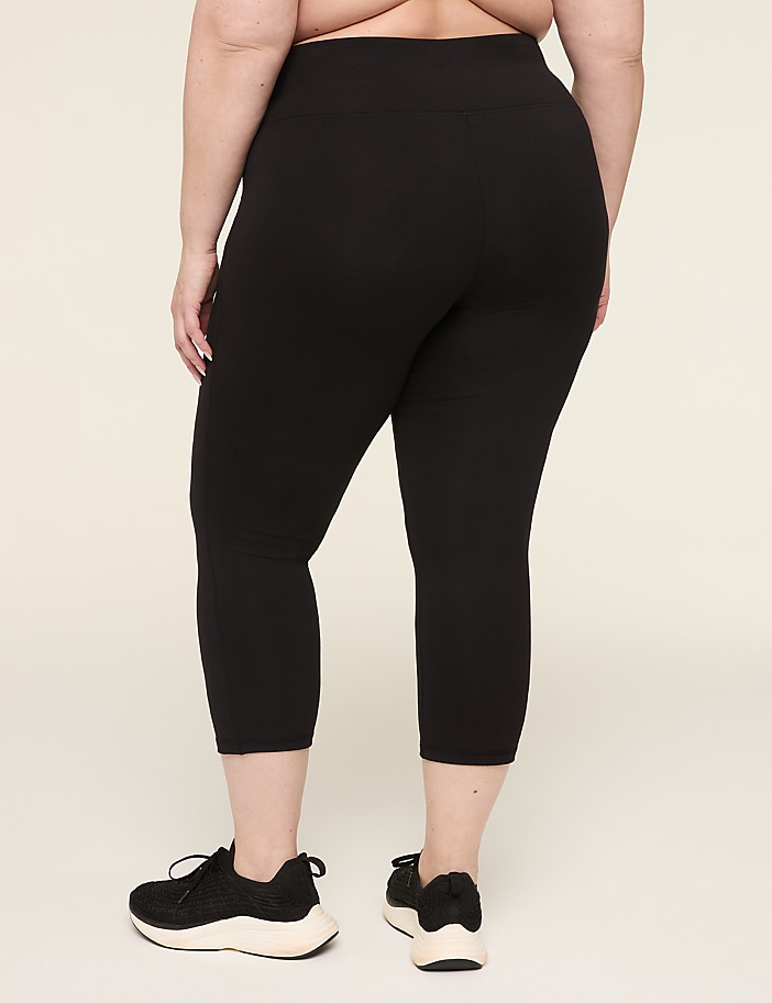LIVI Signature Stretch 21" Capri Legging