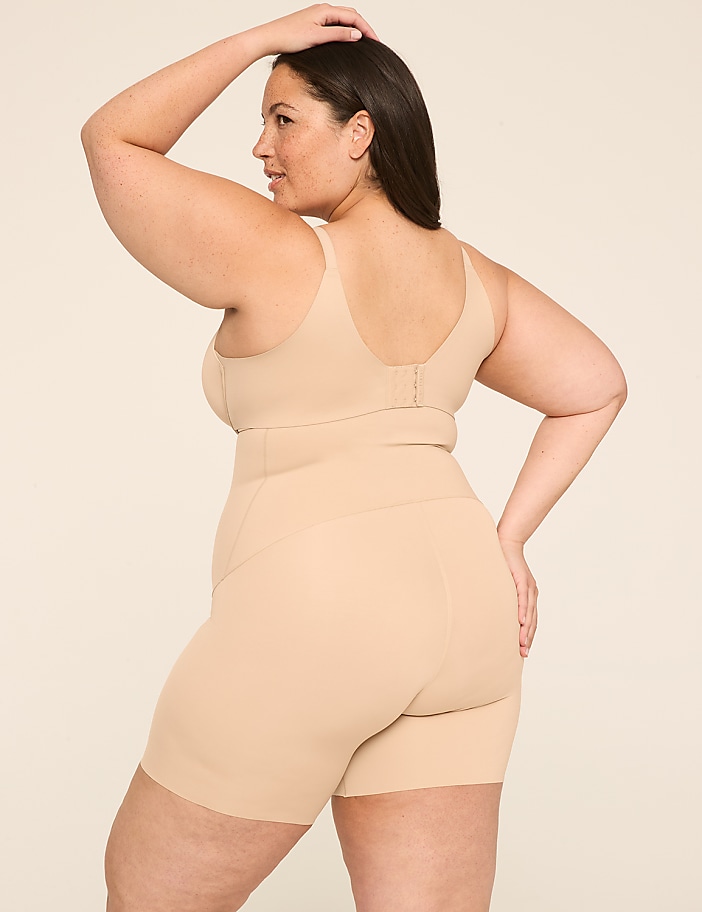 Level 2 Totally Smooth Ultra High-Waist Short