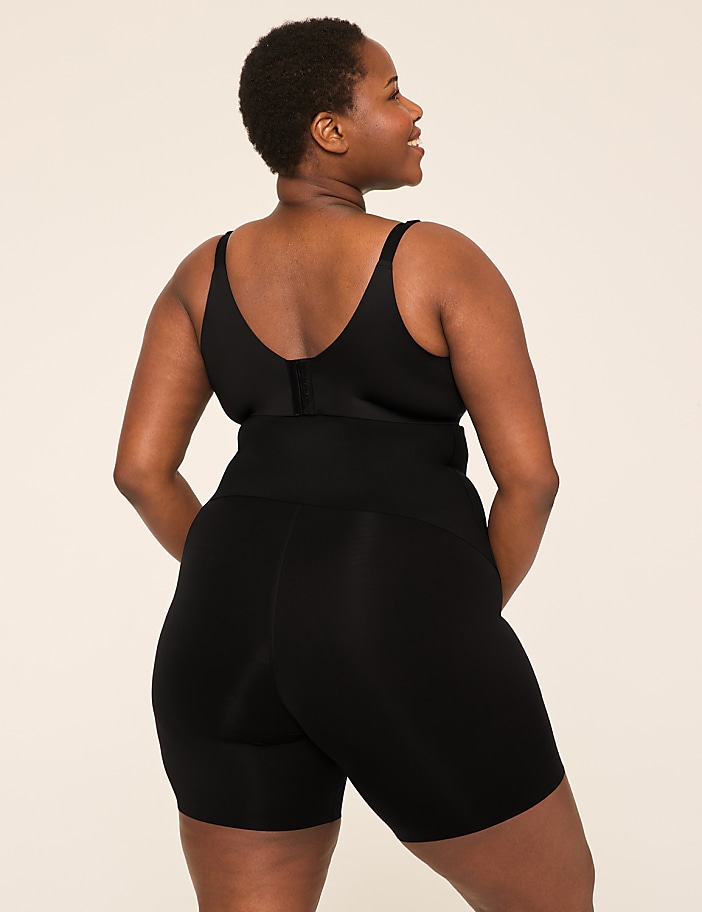 Level 2 Totally Smooth Ultra High-Waist Short
