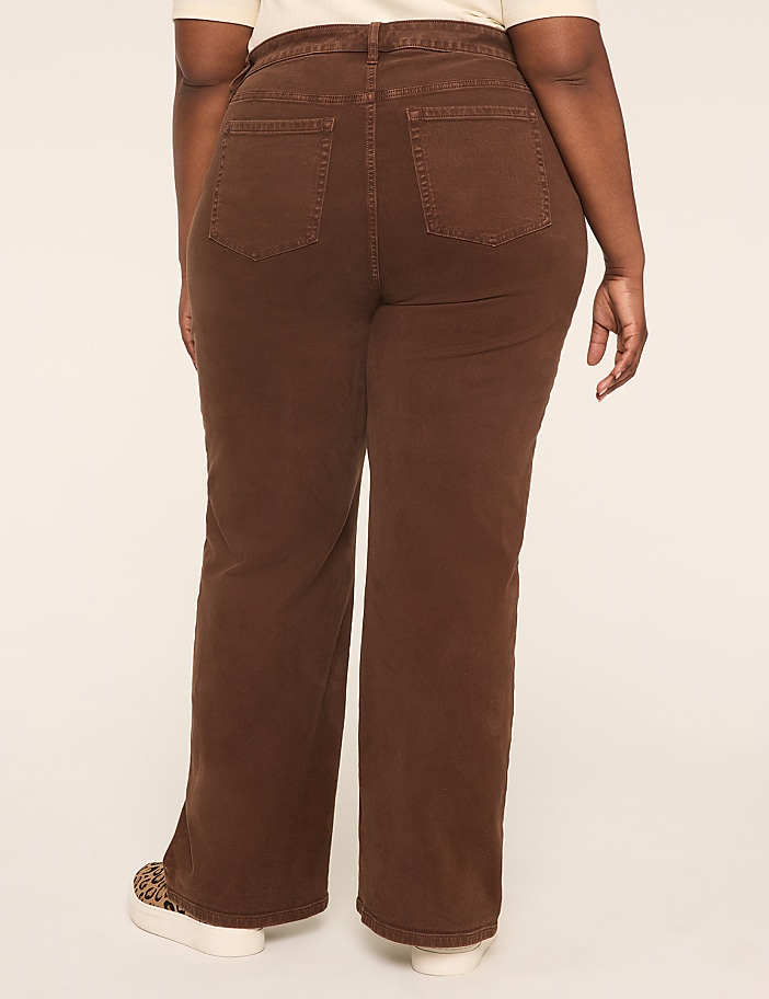 Relaxed Straight Patch-Pocket High-Rise Brown Jean