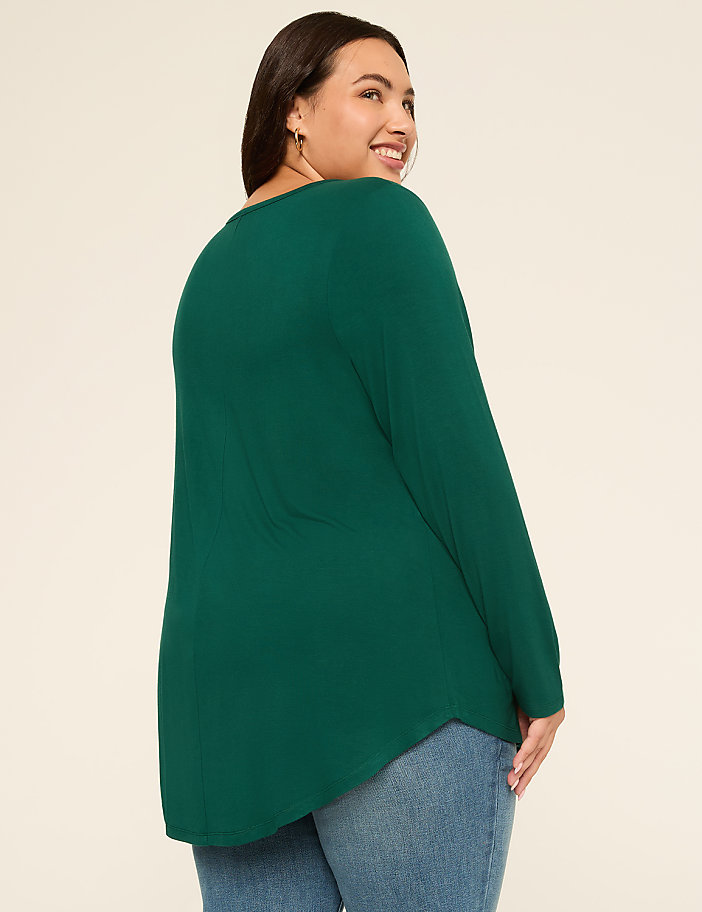 The Long-Sleeve Curved-Hem Tee