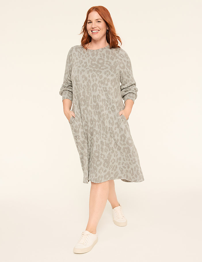 Long-Sleeve Crew-Neck Jacquard Swing Dress