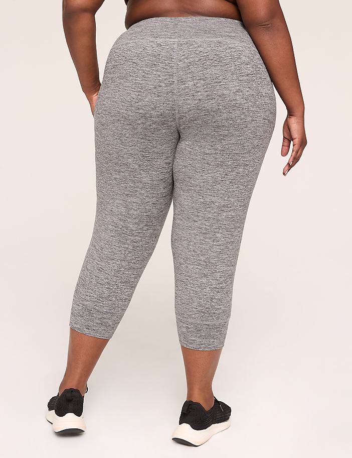 LIVI Soft Capri Jogger