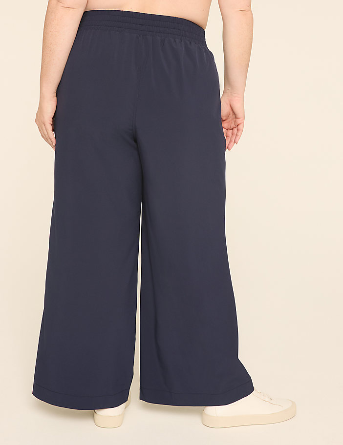 LIVI Stretch Woven Relaxed Straight Pant