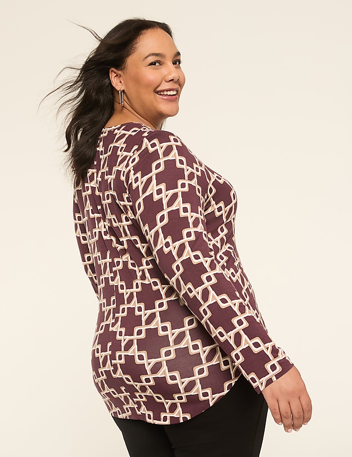 The Long-Sleeve Curved-Hem Tee