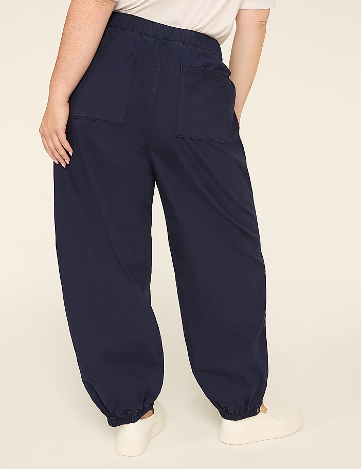 Utility Relaxed Straight Parachute Pant