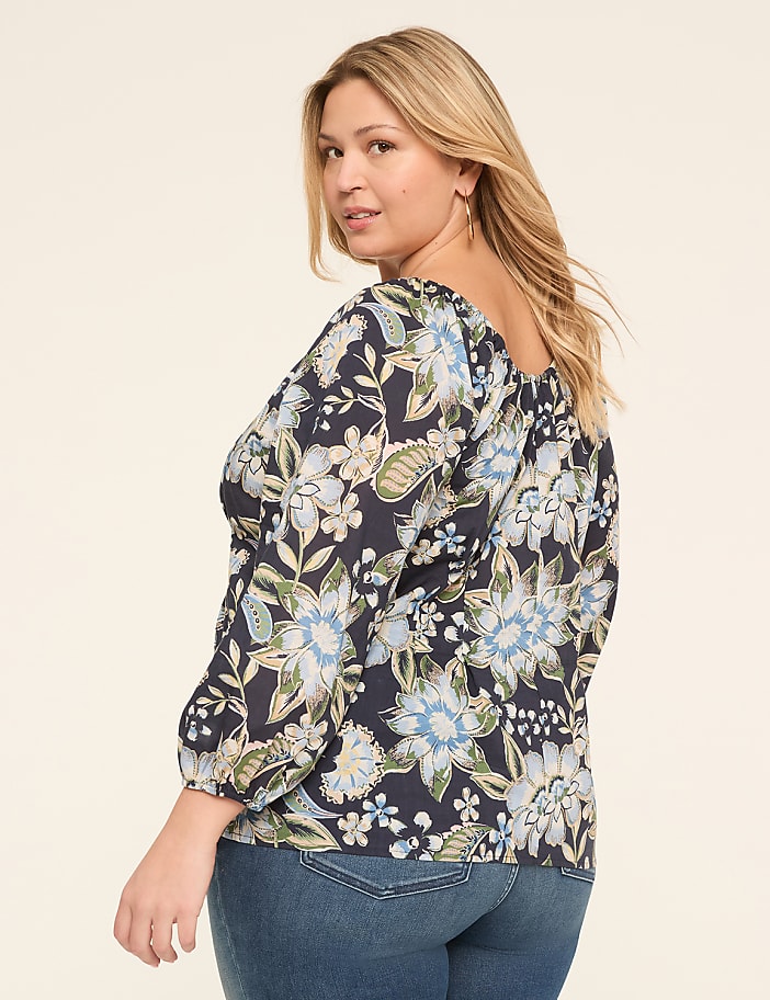 Bracelet Sleeve Scoop-Neck Blouse