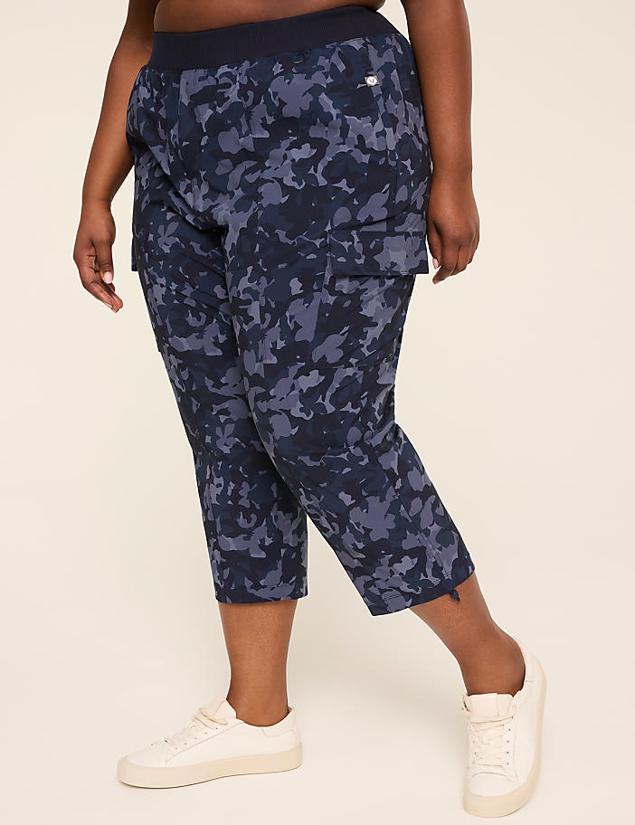 LIVI Stretch Woven Crop Pant