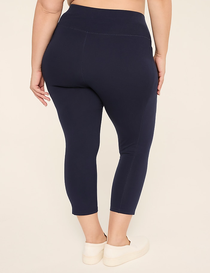 LIVI Smoothing Control Tech Signature Stretch 21" Capri Legging
