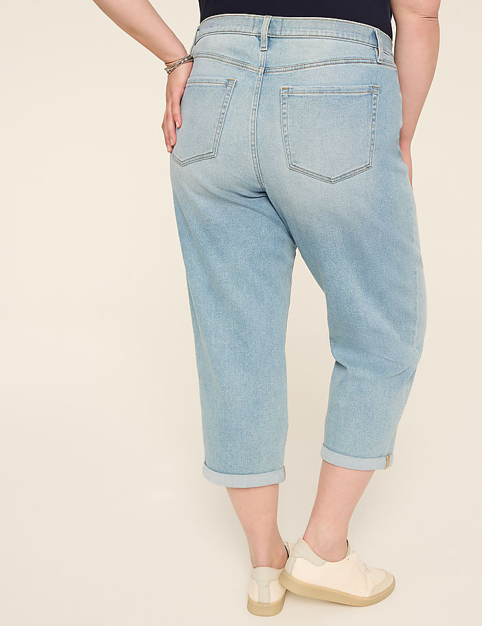 Mid-Rise Boyfriend Capri