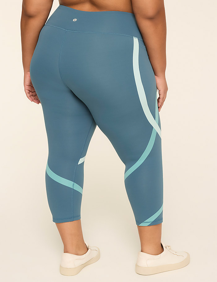 LIVI Soft Colorblock 21" Capri Legging