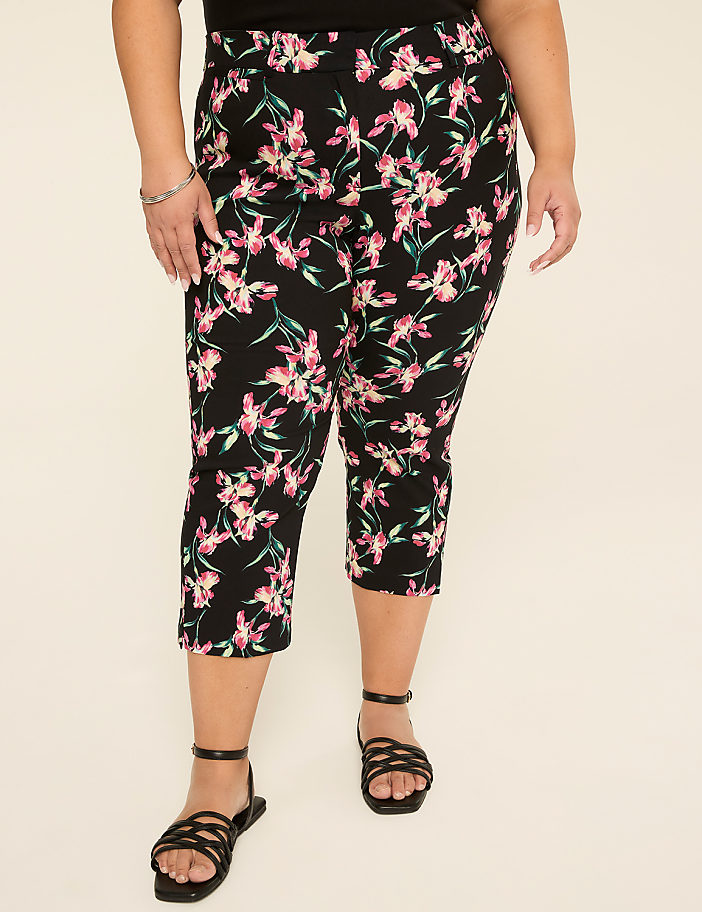 4-Season Slim Capri Pant