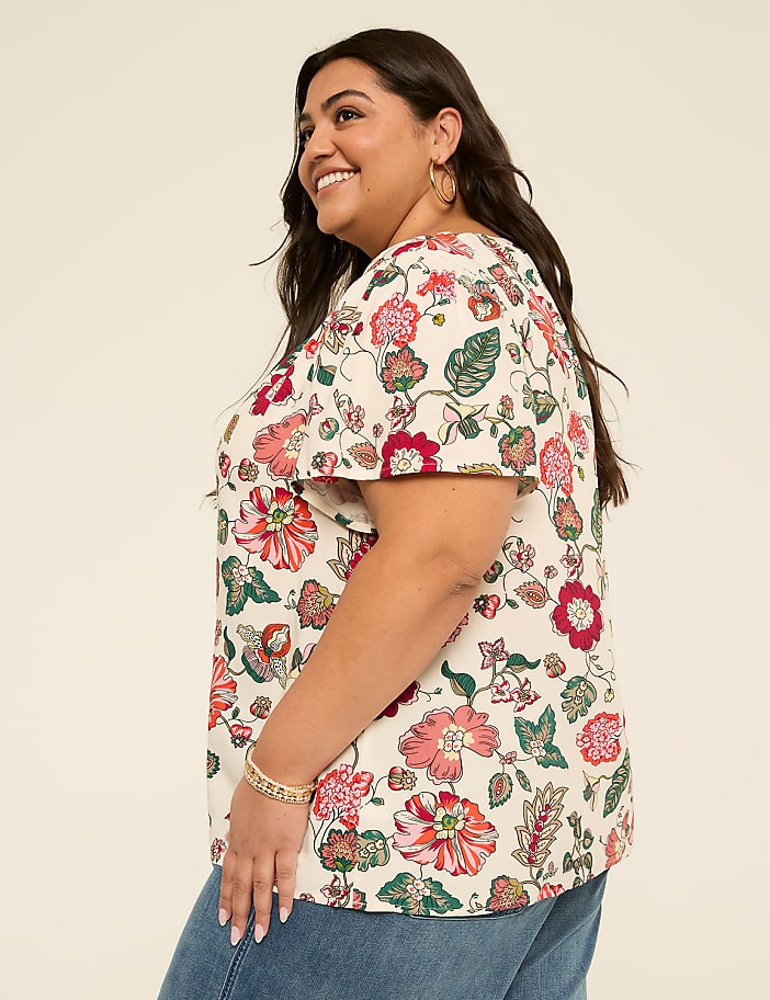Short-Flutter-Sleeve V-Neck Popover Top