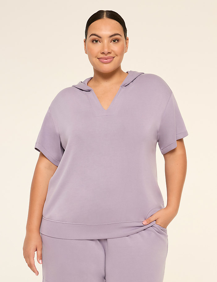 LIVI Journey Short-Sleeve Hooded Sweatshirt