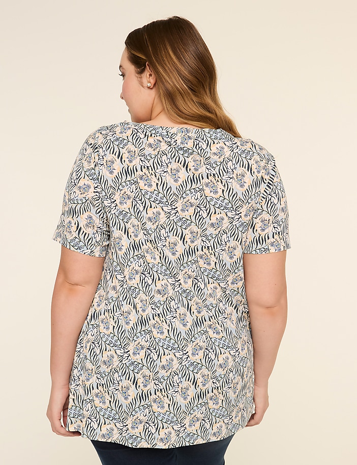 Perfect Sleeve Swing Boatneck Tee