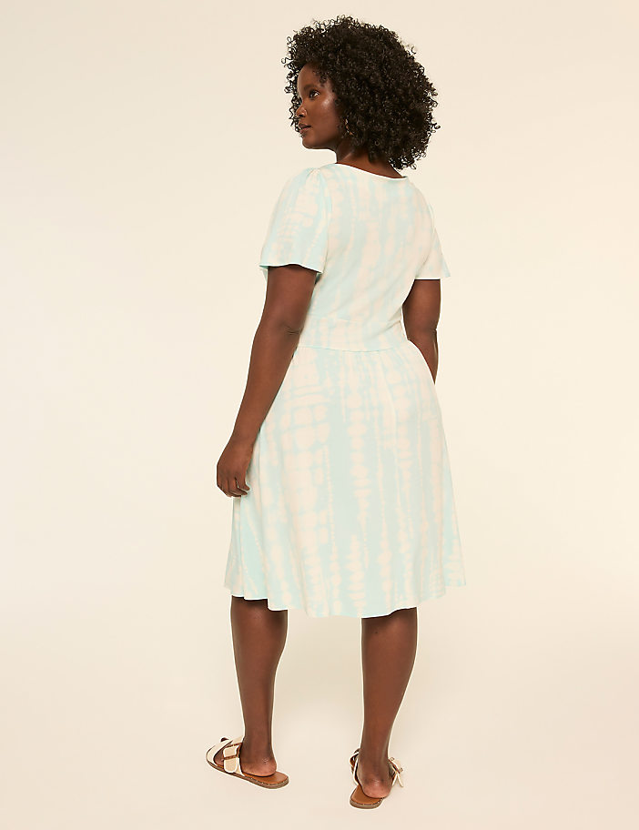 Flutter-Sleeve Short Dress