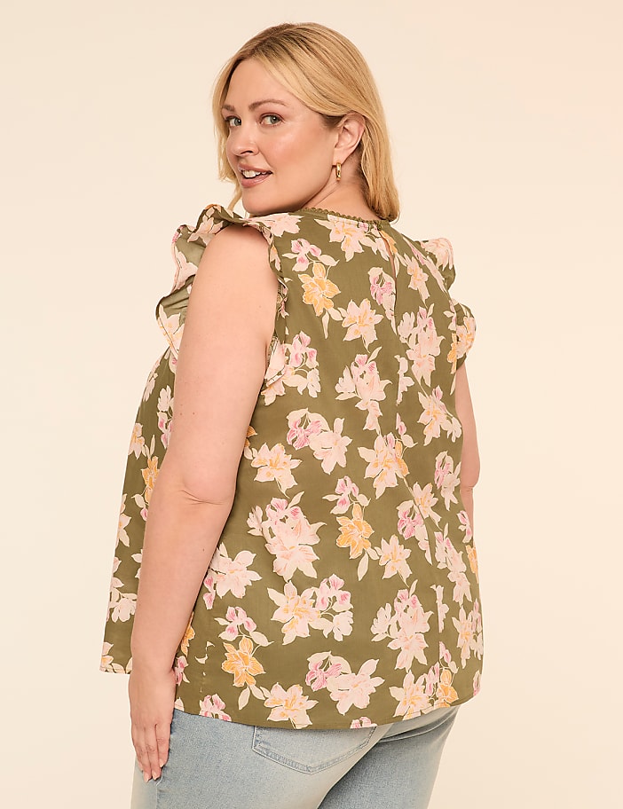 Flutter-Sleeve Pintuck Top