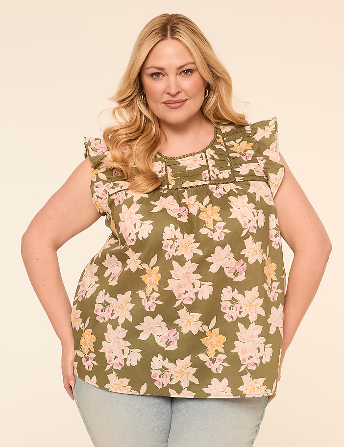 Flutter-Sleeve Pintuck Top