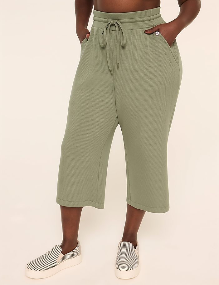 LIVI Ribbed Journey Relaxed Straight Crop Pant
