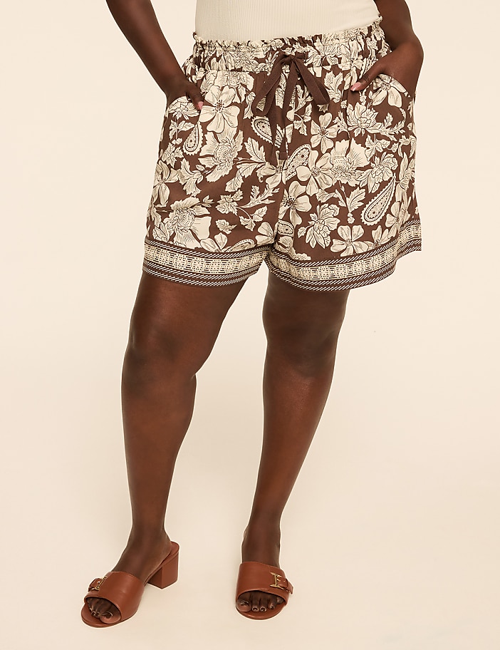 Printed Relaxed Pull-On 5.5&rdquo; Short