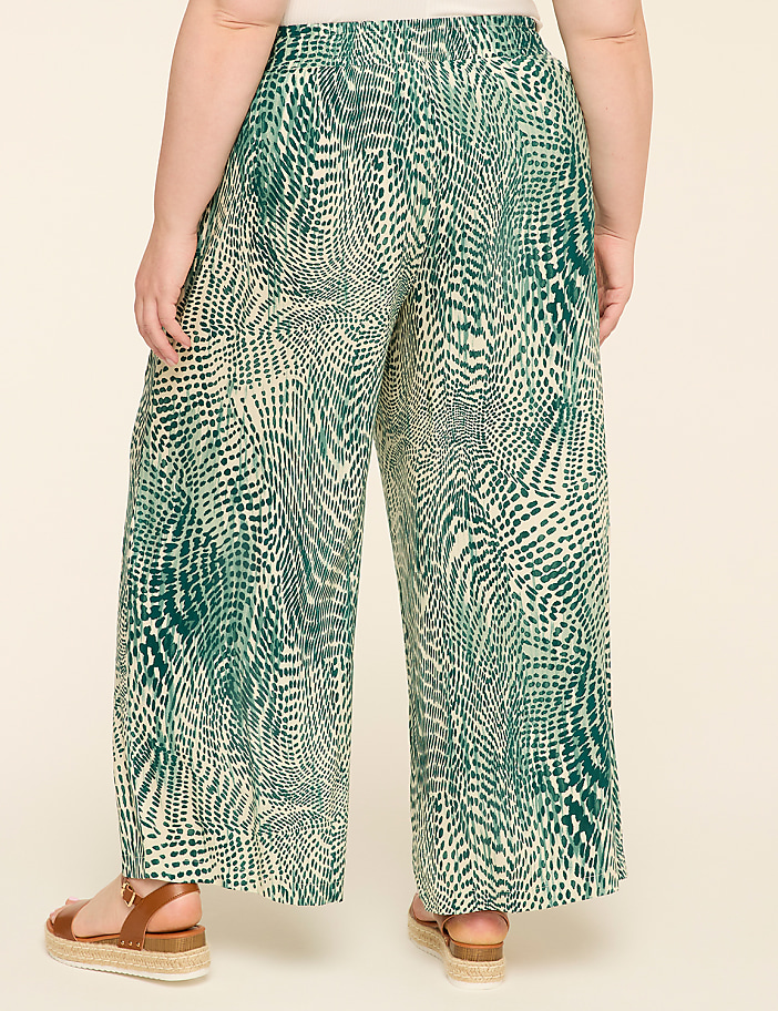 Pull-On Flowy Wide Leg Pant