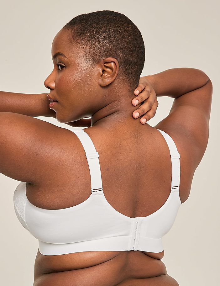 Comfort Bliss&reg; Lightly Lined No-Wire Bra With Lace