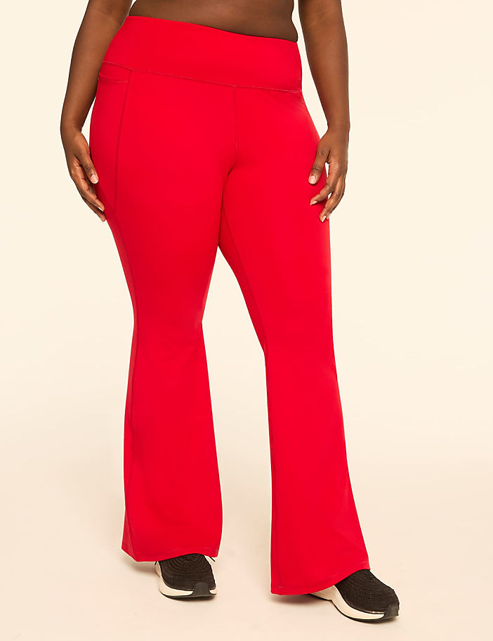 LIVI Soft Flare Legging
