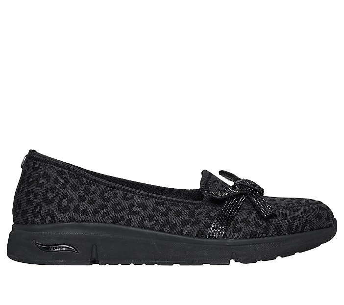 Skechers x Martha Stewart: Arch Fit&reg; Living