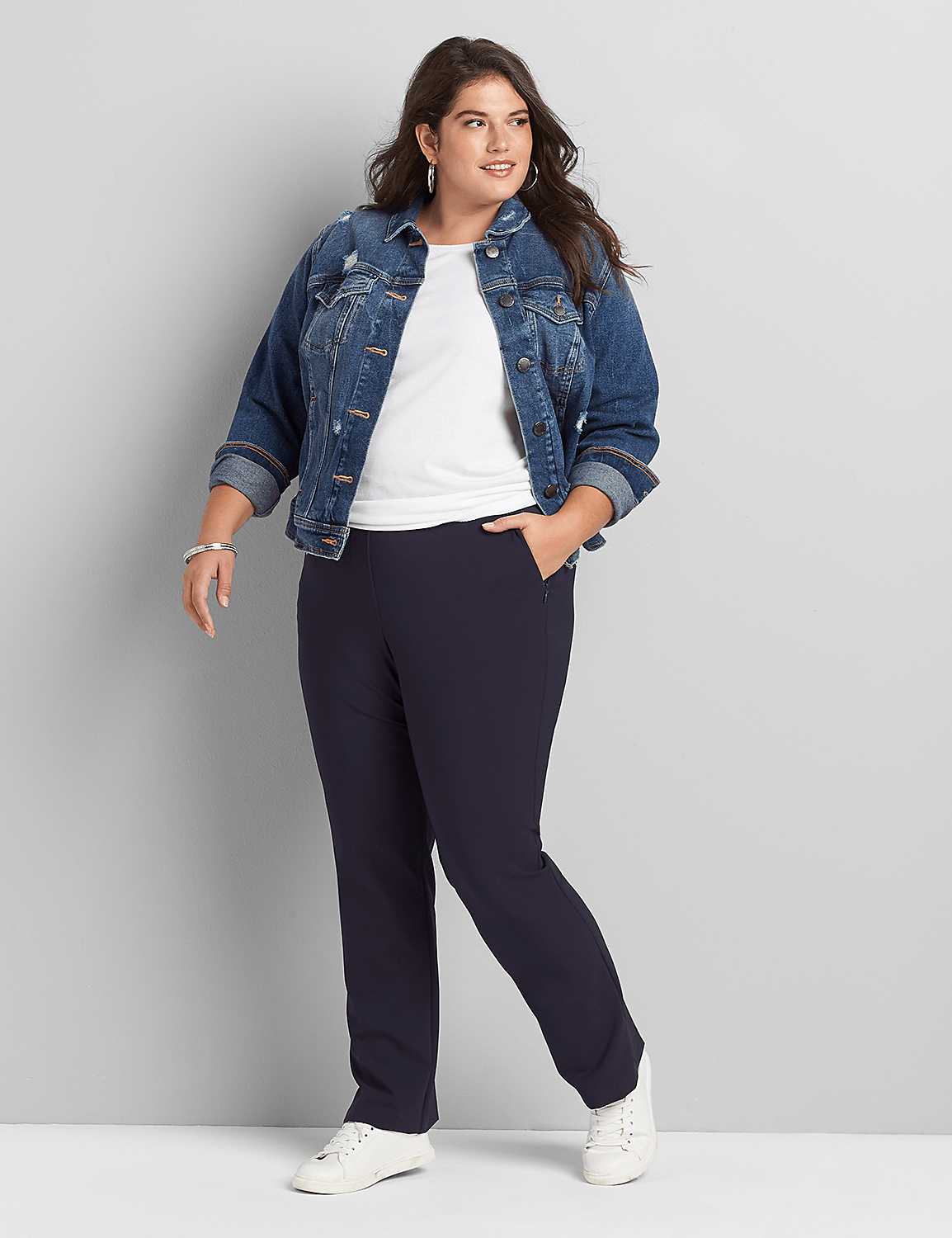 On-The-Go Straight Pant Product Image 3