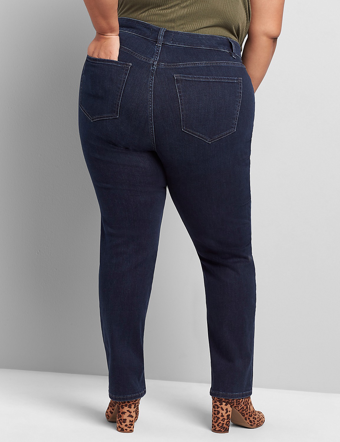 No-Gap Curvy Fit High-Rise Straight Jean Product Image 2
