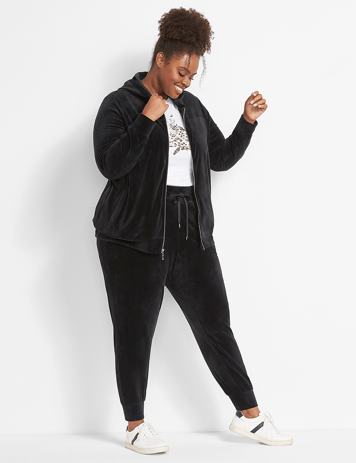 LIVI Zip-Front Hoodie - Velour Product Image 3