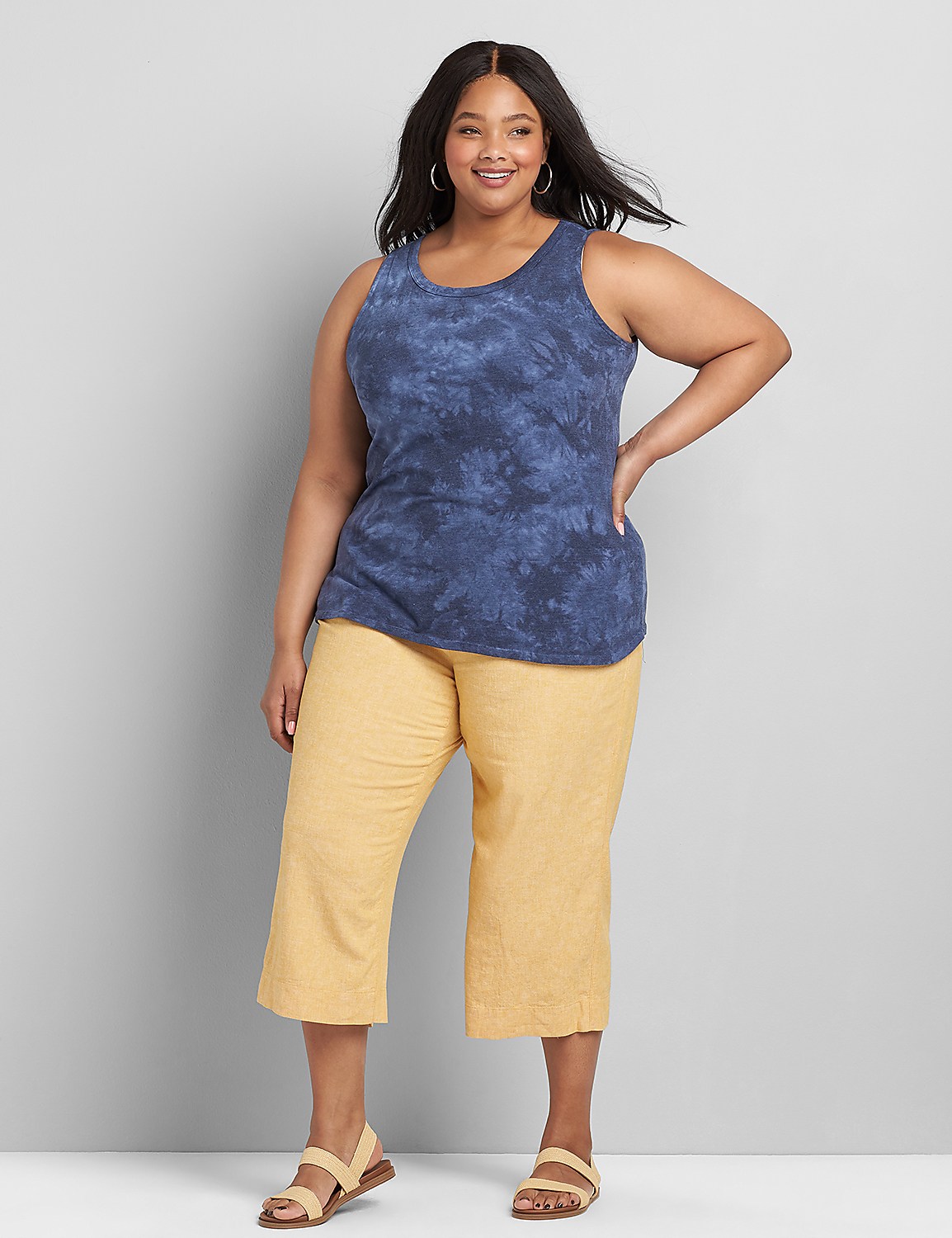 Crew-Neck Tank Product Image 3