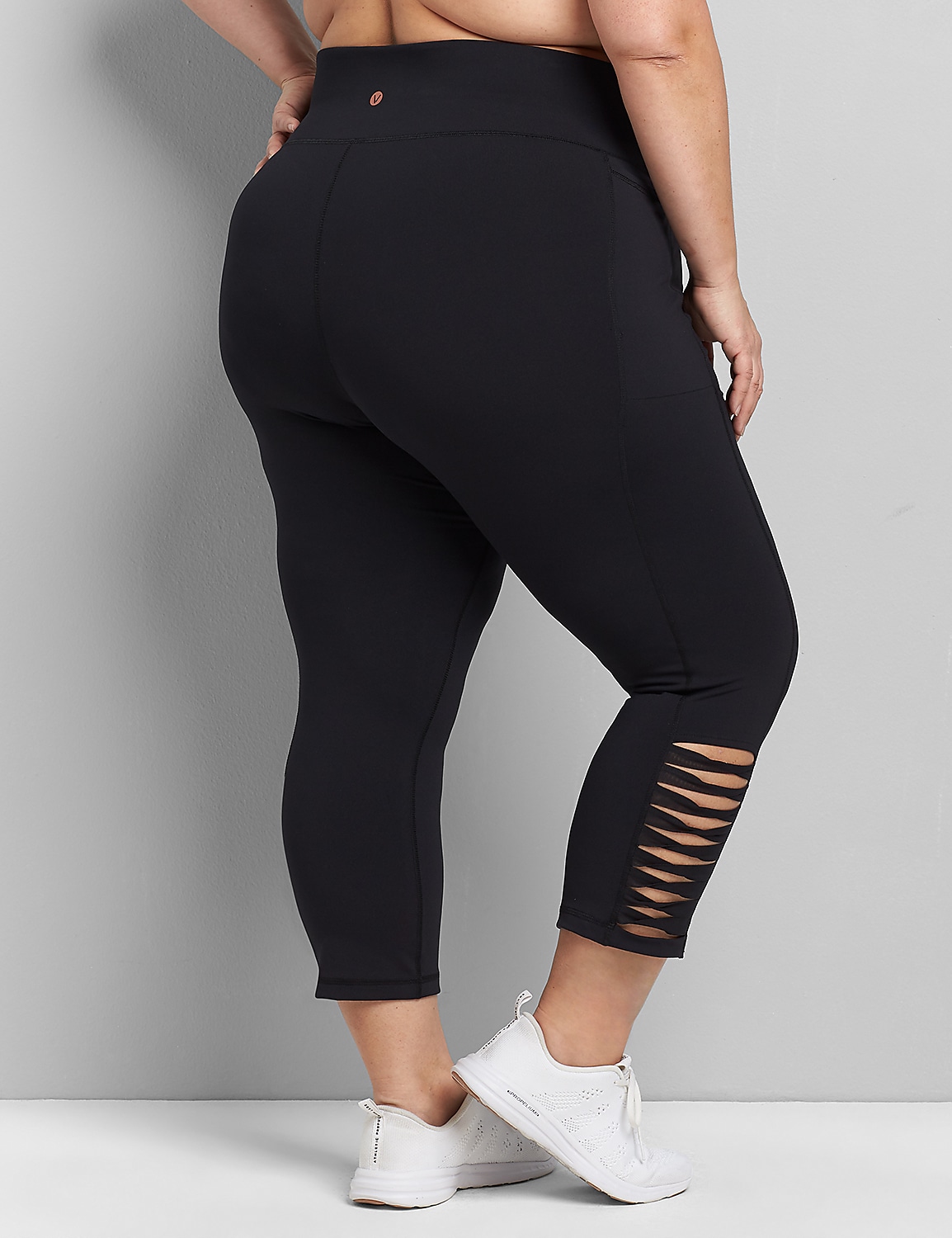 LIVI Capri Power Legging With Wicking - Strappy Mesh Hem Product Image 2