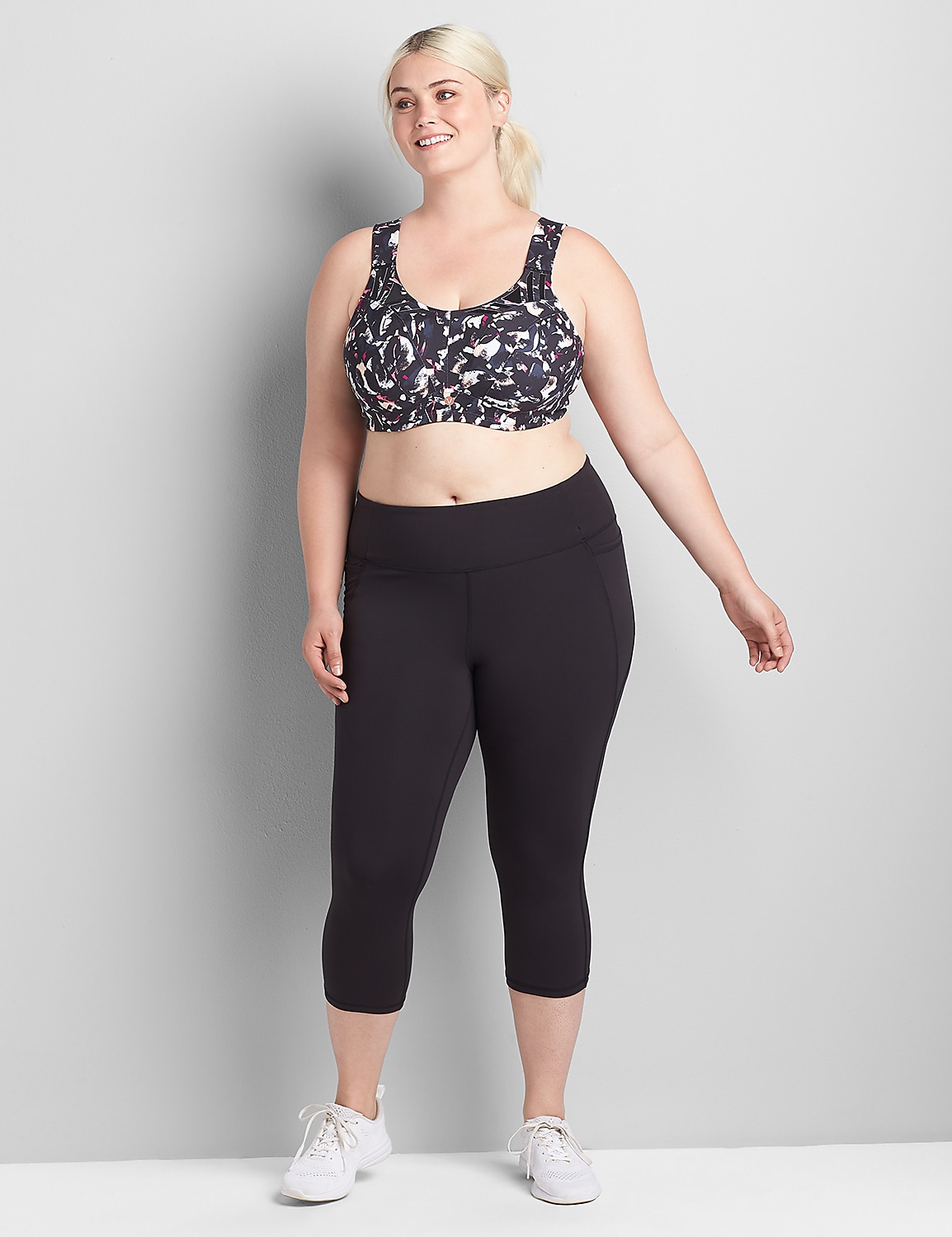 LIVI High-Rise LIVI Soft Capri Legging With Pockets Product Image 3