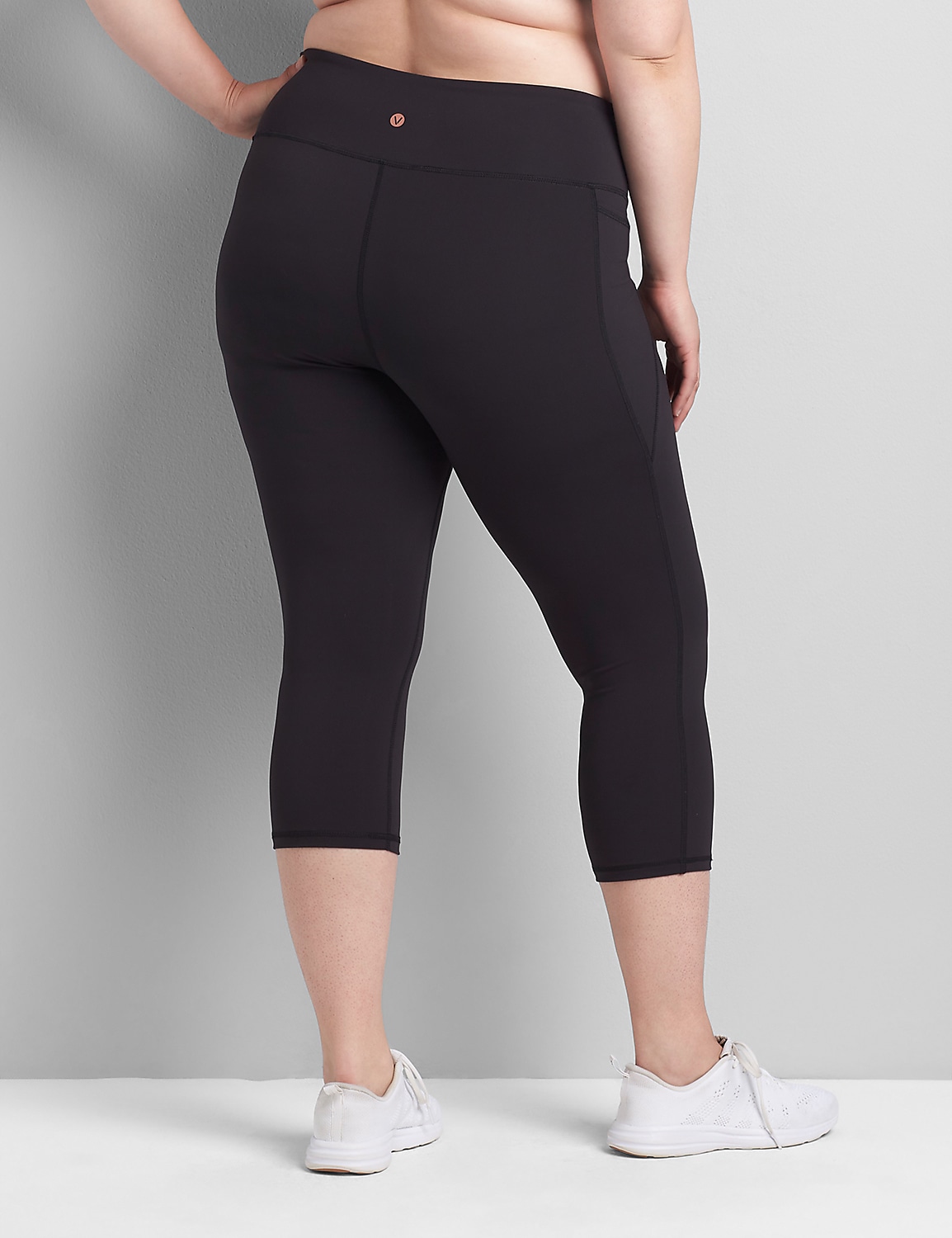 LIVI High-Rise LIVI Soft Capri Legging With Pockets Product Image 2