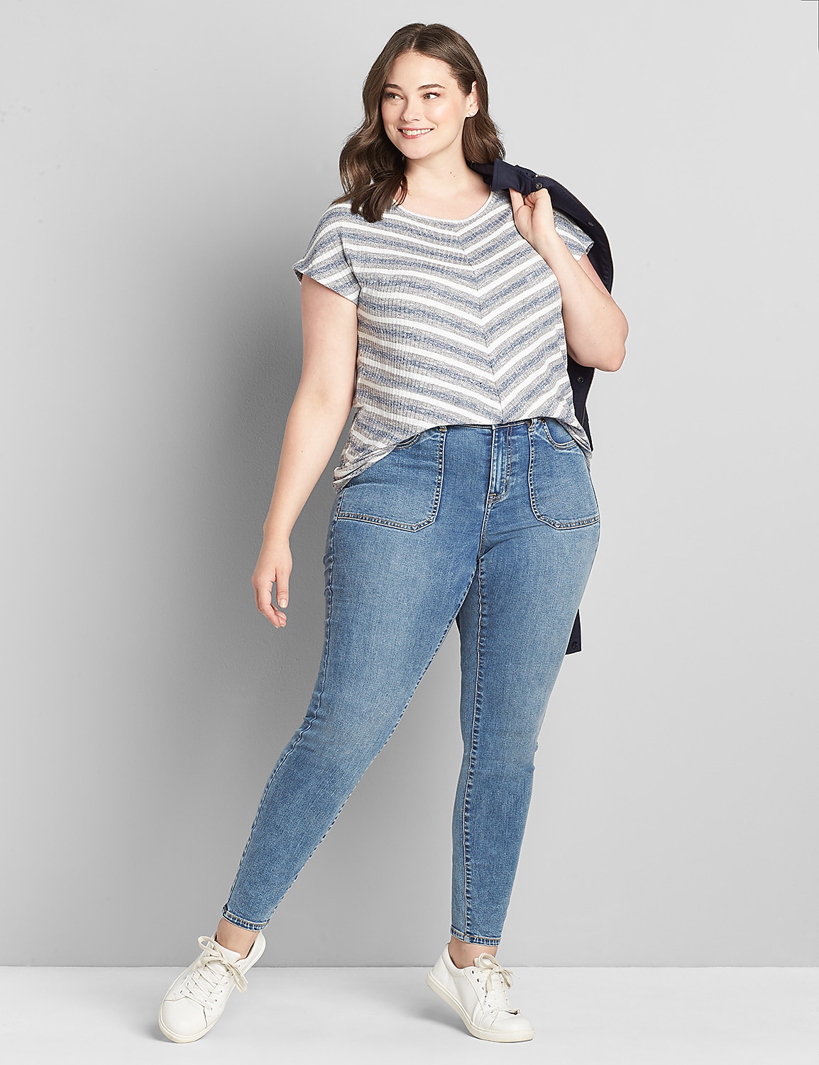 Curvy Fit High-Rise Skinny Jean- Medium Wash Product Image 3