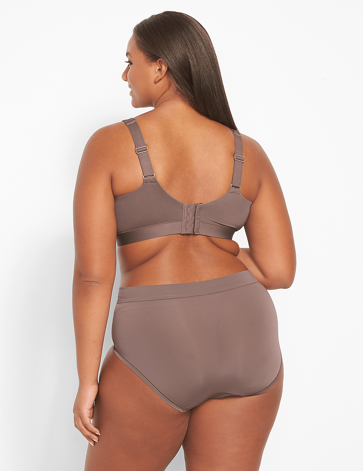 Comfort Bliss&reg; Lightly Lined No-Wire Bra Product Image 7
