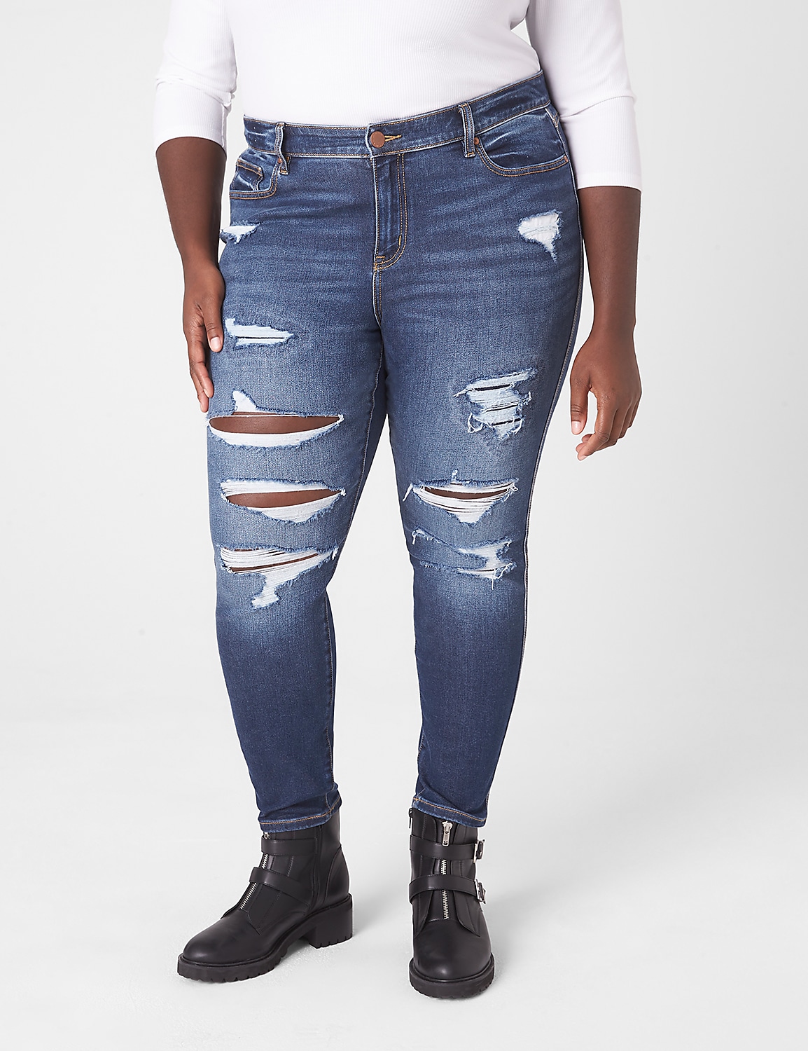 Signature Fit Body Icon Skinny Jean Product Image 3