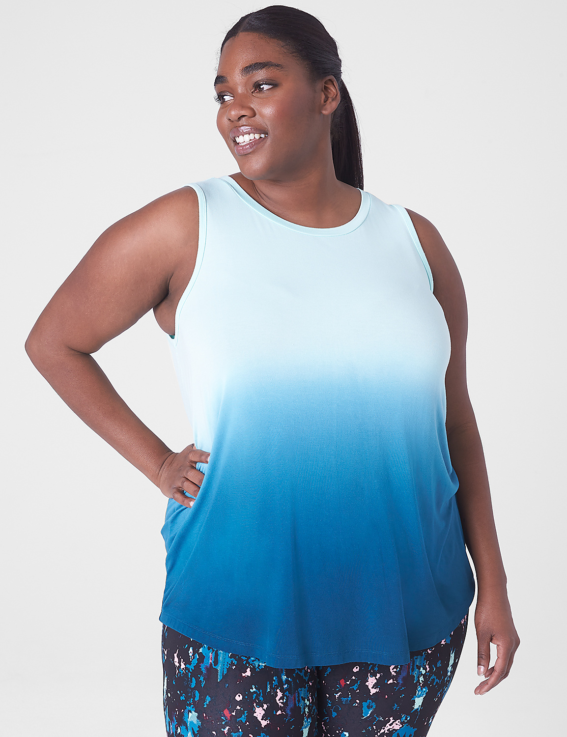 LIVI Crew-Neck V-Back Tank Product Image 1