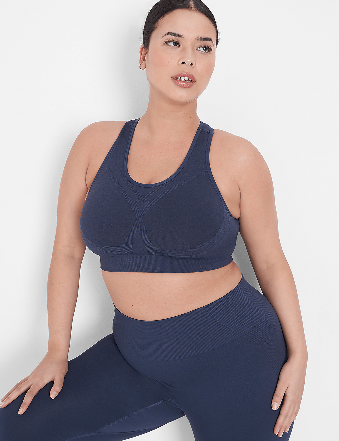 LIVI Wireless Medium-Impact Seamless Sports Bra Product Image 1