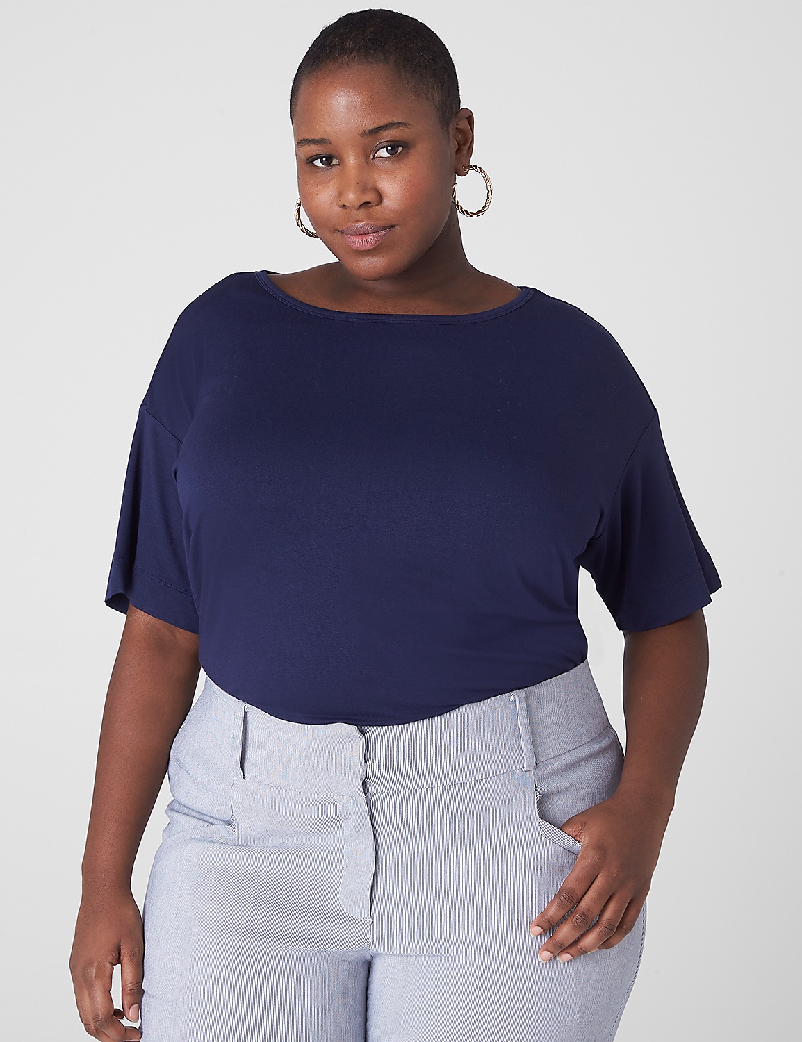 Perfect Sleeve Wide Crew-Neck Tee Product Image 3