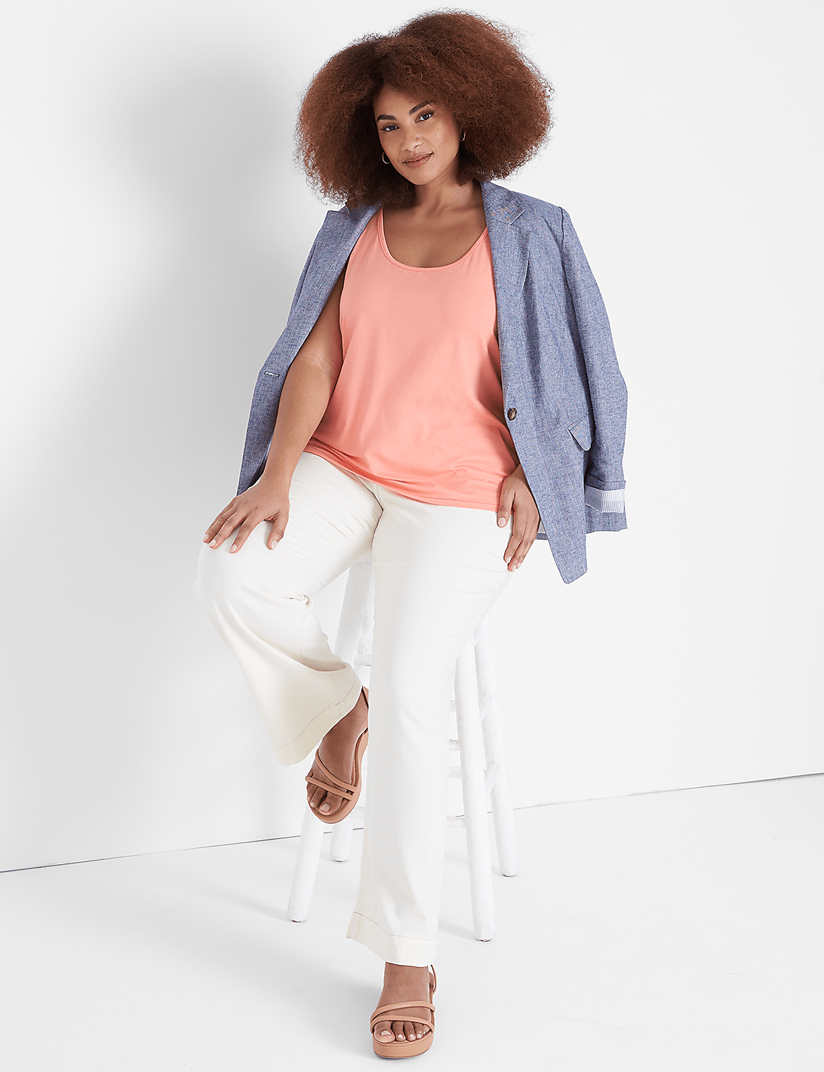 Signature Fit Fluid Wide Leg Trouser Jean Product Image 3