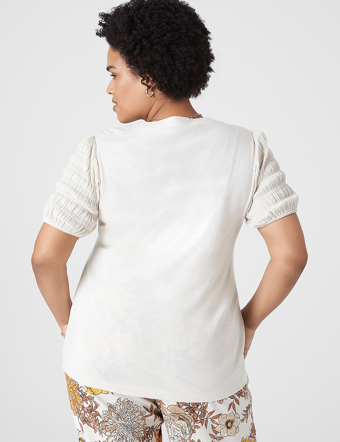 Blouson Woven-Sleeve V-Neck Tee - thumbnail 8
